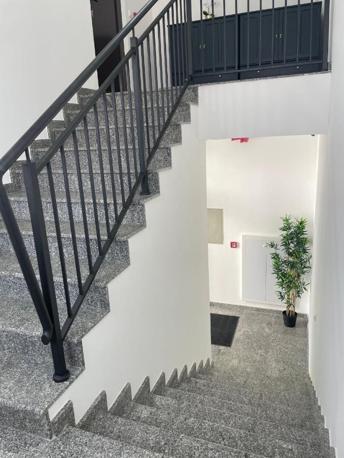 Morpheus Apartmani Sremska Mitrovica Buitenkant foto